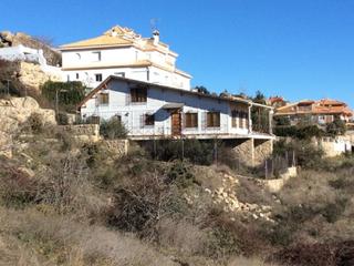 Xalet a Manzanares el Real. Santillana lago 32