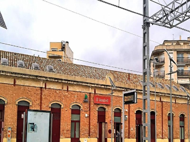 Foto 47ff1207-5832-4a6d-b14c-2e231c272d9b. Geschäftsraum in Centre Vendrell (El)