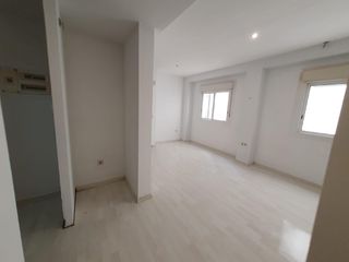 Flat in Centre. Frederic mistral