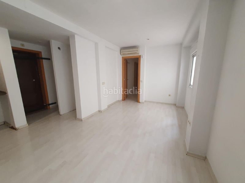 Foto bcdd5aef-69b4-487c-8986-0ab28f09595c. Piso frederic mistral en Centre Lloret de Mar