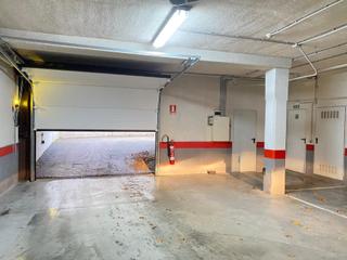 Autoparkplatz in Noáin (Valle de Elorz). Unidad ue4.4