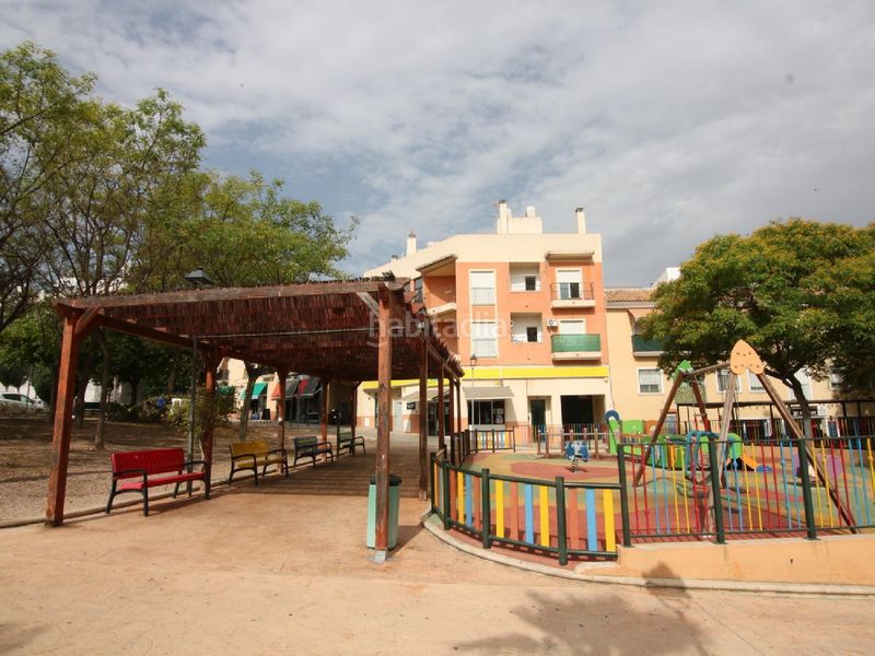 Foto 42c0f913-6cdd-4836-8c54-153ad36827b9. Aparcament cotxe a Las Fuentes-Los Cipreses Aspe
