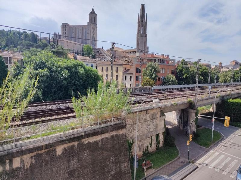 Foto 23382f17-e39a-4a04-b0ee-f3cd978cef39. Piso pedret 4 en Pont Major - Pedret - Campdorà Girona