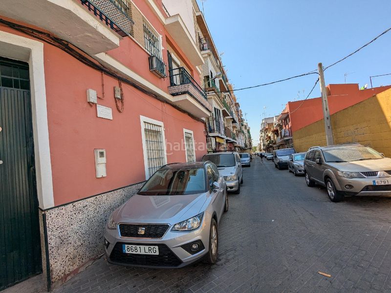 Foto f0b2dcd7-de60-43b4-9fa2-777055a04193. Pis a La Plata Sevilla