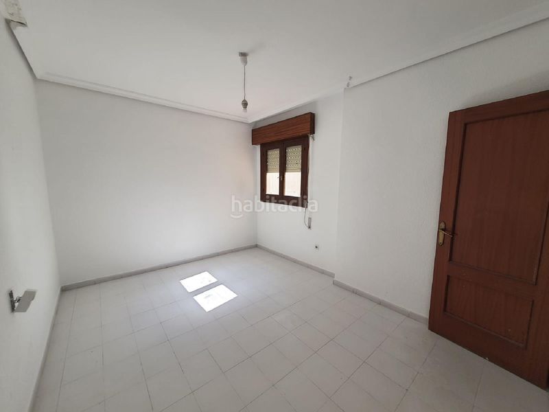 Foto f537e95e-4178-427f-b36c-2e5a7b25b8f2. Pis a Mojonera (La)