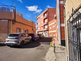 Doppelhaus in Los Ángeles - Cruz de Caravaca. Ns del saliente 21