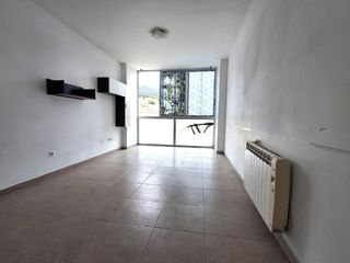 Etagenwohnung in Jonquera (La). Pont 9
