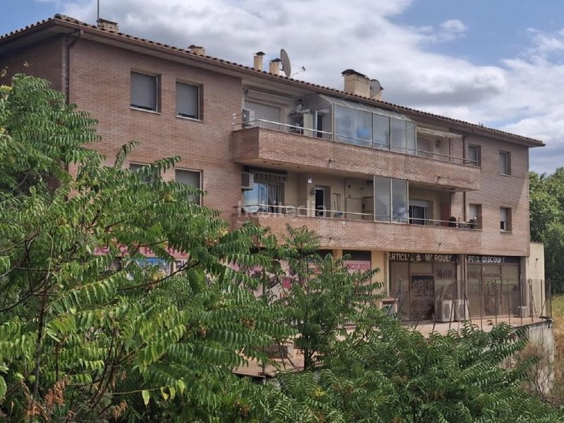 Foto 73ac24b1-2ca0-4f29-954a-fd8dcaf06a30. Piso pau casals 89 en Jonquera (La)