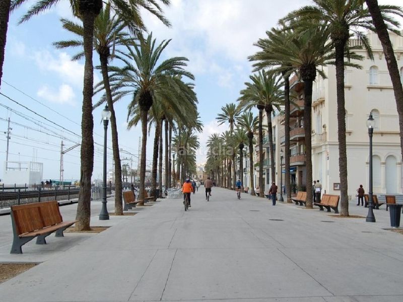 Foto a5833045-914d-4eb1-a057-5927cffad8e7. Pis a Llefià Badalona