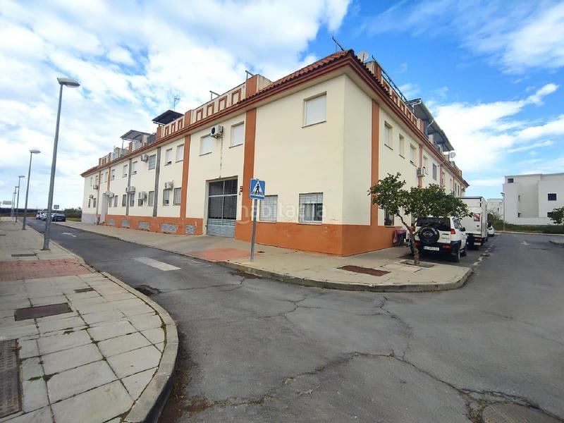 Foto 5b0db8f6-4e73-412a-a64d-9f7a6e98fdb1. Piso cristobal morales almonte en Pilas