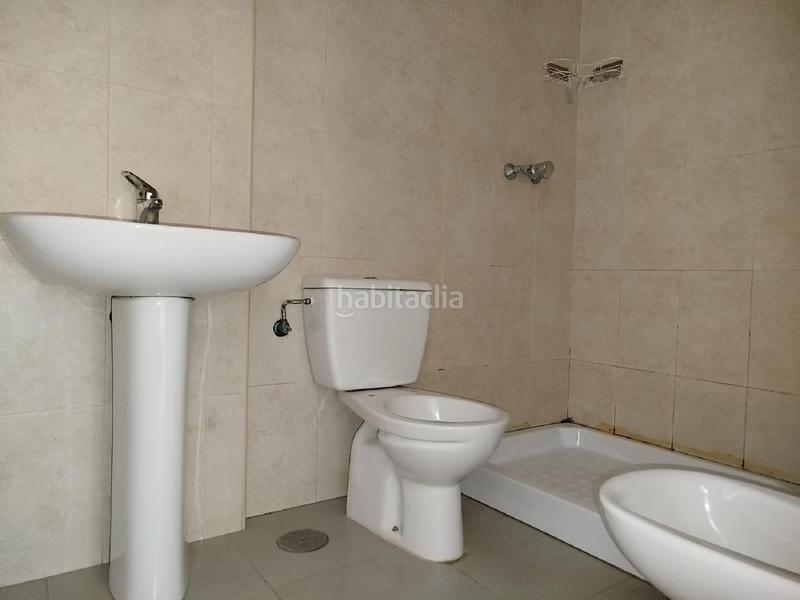 Foto b075ed55-df3d-4ed0-9cc2-71f03bd26770. Piso cristobal morales almonte en Pilas