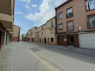 Appartement à Olesa de Montserrat. Cl angelines de les 81