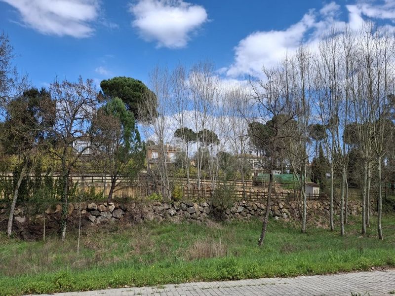Foto f389ffca-a0b4-4520-98ae-e8ef7901a374. Xalet amb aparcament a Sils