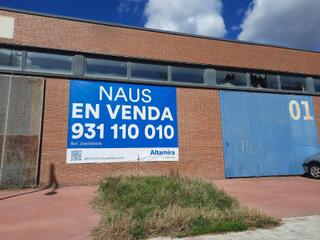 Nau industrial a Santa Coloma de Farners. Manresa sn