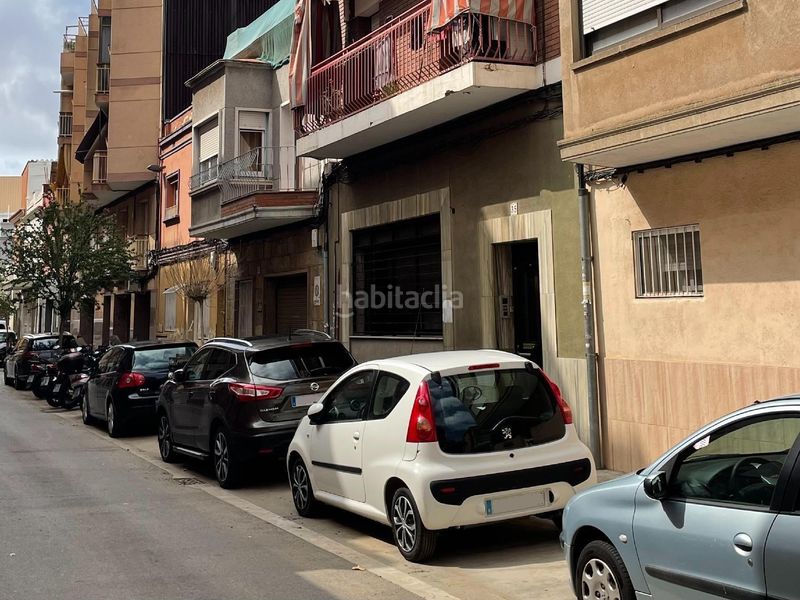 Foto 54554326-1ff6-4d21-90bb-e47e5c861d9a. Pis a La Gavarra Cornellà de Llobregat