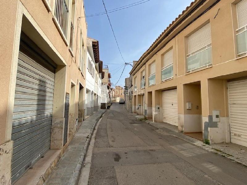 Foto e3a4f715-e53b-4dfe-9206-88d4d9f70056. Chalet avec parking dans Castellet i la Gornal