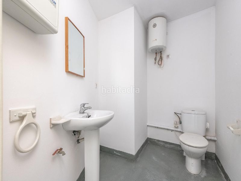 Foto 42654e57-1e31-4115-920a-9b492dfcff3f. Local comercial a Eixample Tarragona
