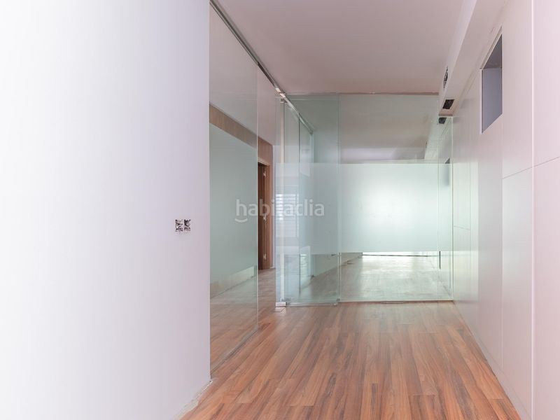 Foto 54045ad1-2a30-44fc-b886-d35fe7c621e8. Local comercial a Eixample Tarragona