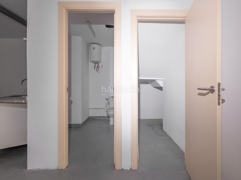 Foto a7bfb2be-77c9-41d0-9d91-011e77e480c7. Local comercial a Eixample Tarragona