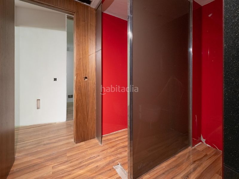 Foto d3b59e52-0972-4be0-a18d-65e499fc6313. Local comercial a Eixample Tarragona