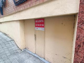 Local Comercial en Cuatro Caminos. Sin promoción