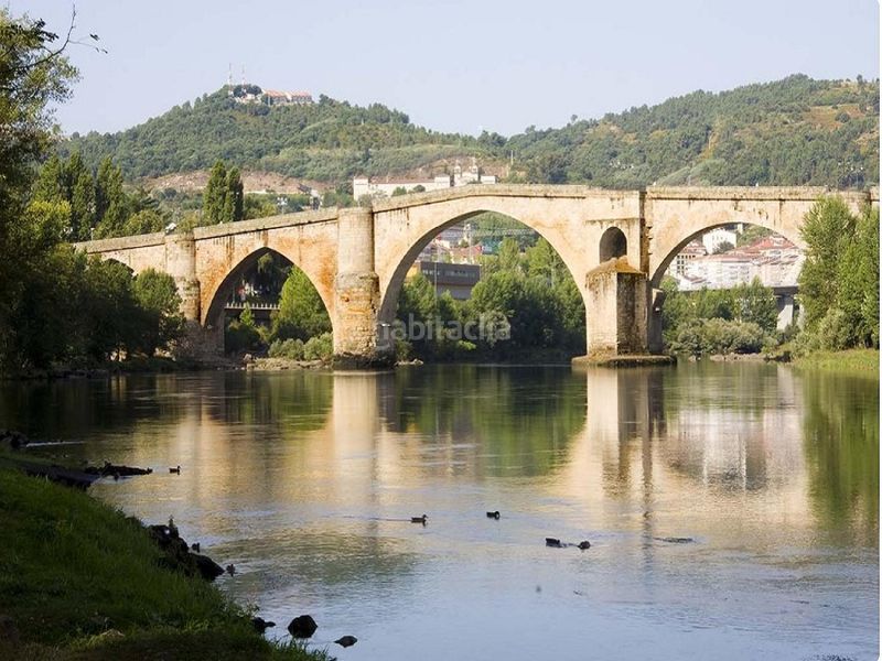 Foto b239c0ce-6ee0-461b-ac56-dbafbe0750df. Local comercial a Centro Ourense