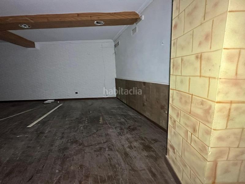 Foto f03323e7-7ab4-45fc-88bb-6633bd3a046d. Local comercial a Centro Ourense