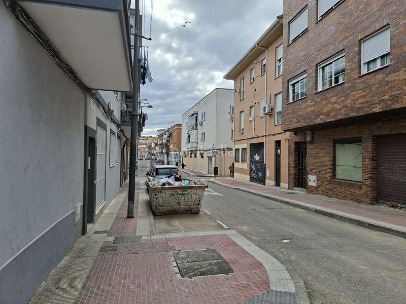 Foto 4da85593-ac6c-4640-8b9a-4e2fcb7e5a99. Pis a Calle Pinto-San Roque Parla