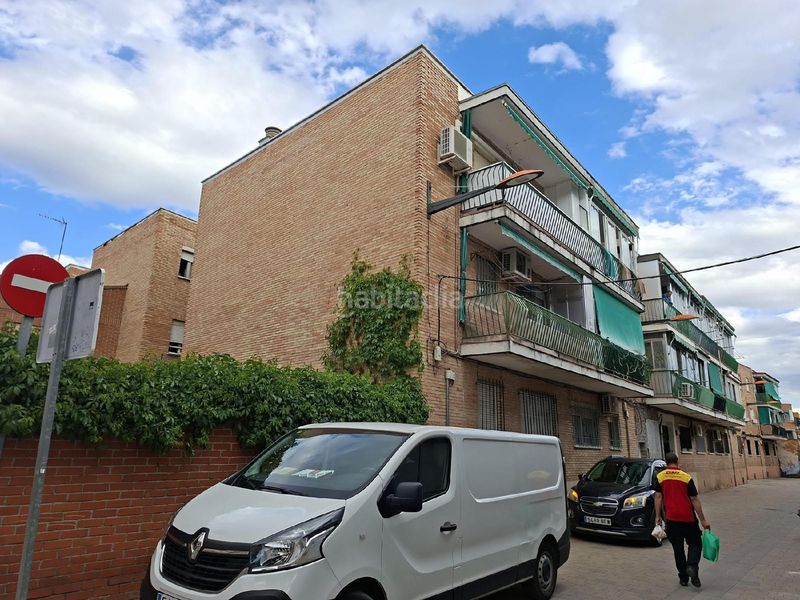 Foto e91856bf-35b8-4911-926a-38993c97dca6. Pis a Calle Pinto-San Roque Parla