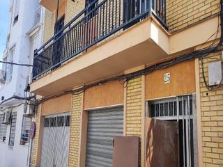 Casa a Alcalá del Río. Camino de guillena 25