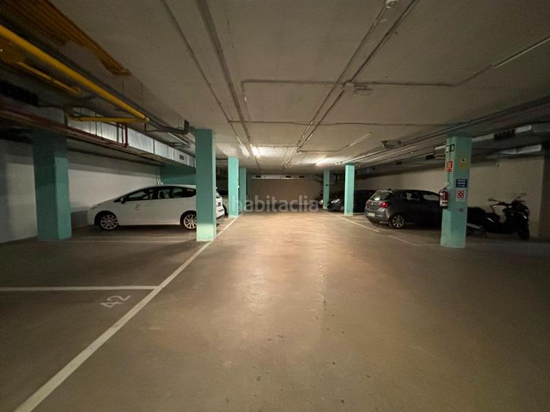 Foto 86666d31-8d49-4b86-b4df-c8bea47fa703. Duplex avec parking piscine dans Can Llong Sabadell