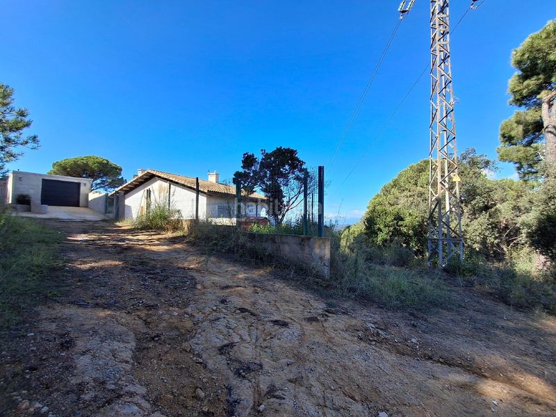 Foto 866b4ddc-b96a-4ea4-a7de-fc24b3b35476. Chalet roselles en Serra Brava Lloret de Mar