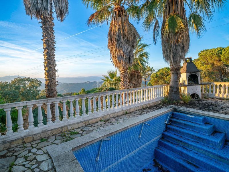 Foto d8ad2162-a2da-40d0-95f6-81dd523ec42a. Chalet roselles en Serra Brava Lloret de Mar
