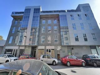 Local commercial à Cambre. Pintor lucio muñoz