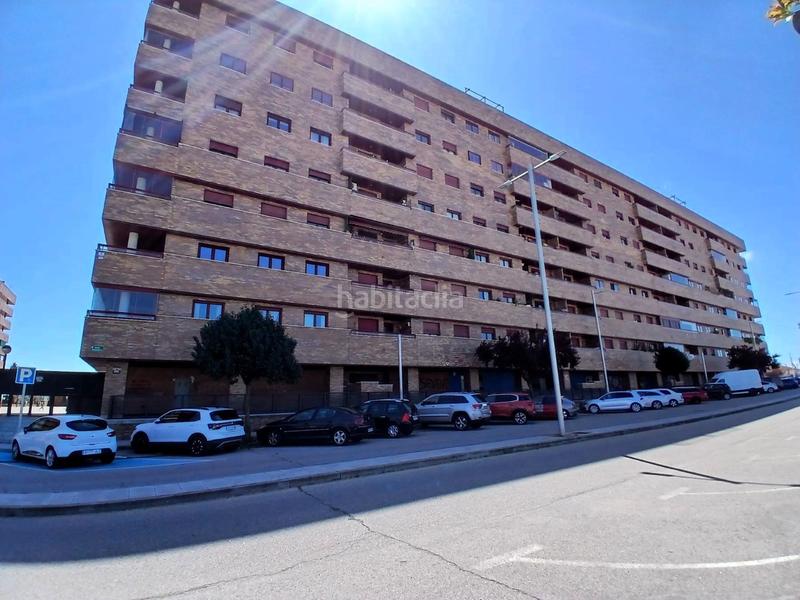 Foto 15d3e1ef-c112-444a-82bd-5e4f49d23d87. Pis amb aparcament piscina a El Quiñón Seseña