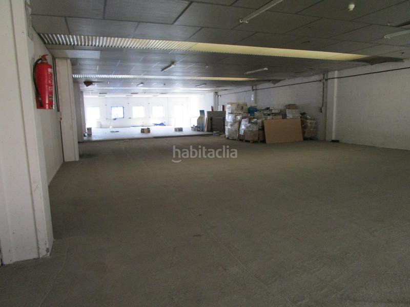 Foto 30bdf26d-7124-4537-a40d-8398adee7460. Industrial building in Mas Rampinyo - Montcada Nova - Carrerada Montcada i Reixac