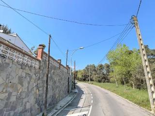 Xalet a Lliçà d´Amunt. Cl roselles 58