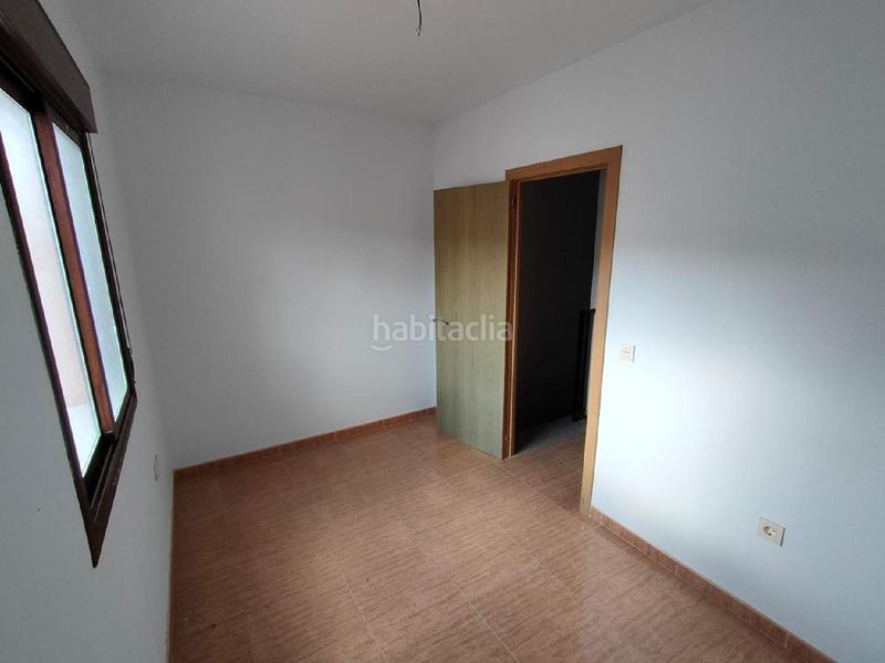 Foto 3ace9eb3-903f-4295-8542-d7781ae7b089. Dúplex amb aparcament a Calahorra (La)