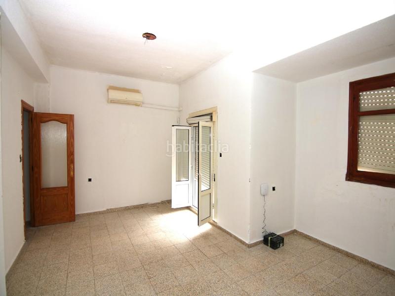 Foto b82bf185-237e-4edc-8e87-3047620971ea. Appartement dans Sax