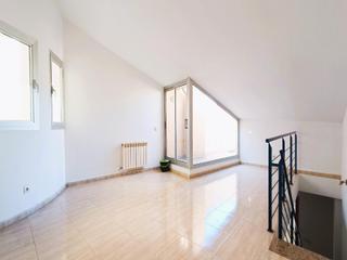 Appartement à Roca del Vallès (La). Anselm clave
