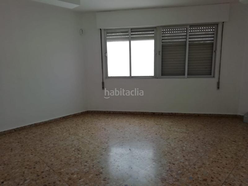 Foto 2b791122-2f0a-4e22-a6ab-6198af095980. Pis a Flores de Sil - La Placa Ponferrada