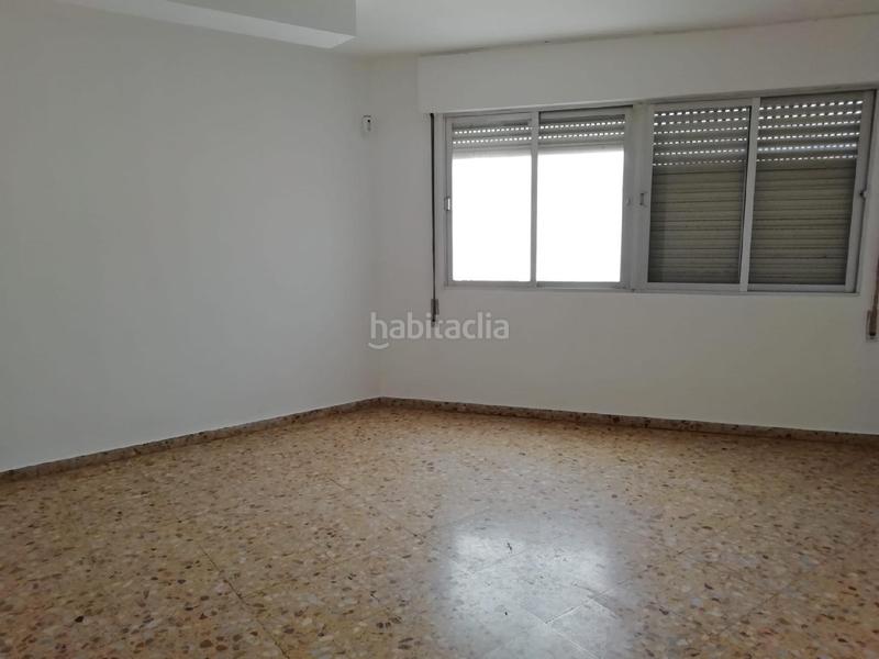 Foto 99c0ffc4-e410-42d2-9bd4-7640d9e08e00. Pis a Flores de Sil - La Placa Ponferrada