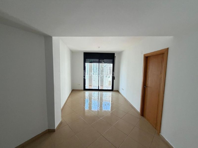 Foto 42a5a3aa-6b7b-48ca-9b77-df7eccce72b6. Pis amb aparcament a Calafell poble Calafell
