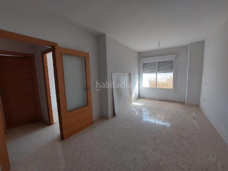 Foto 8bb8ed0a-6cff-483f-bae8-e0df6ba39549. Pis amb aparcament a Nueva Alcalá Alcalá de Guadaira