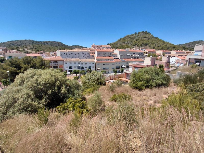 Foto a5b5c805-559d-4001-aab3-f4661099cd46. Terreny residencial a Roda de Barà