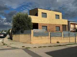 Xalet a Sant Jaume dels Domenys. Estadi 8 y mar del 11