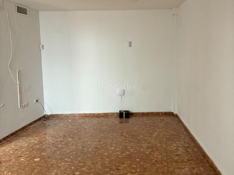 Foto 9a315e73-8404-477a-8bd4-4ef109d1d1ed. Pis a Centro Lucena