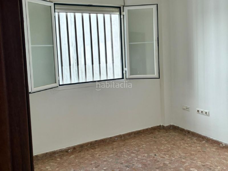 Foto f67d6da7-3113-4834-ae88-a75c3cadf4df. Pis a Centro Lucena
