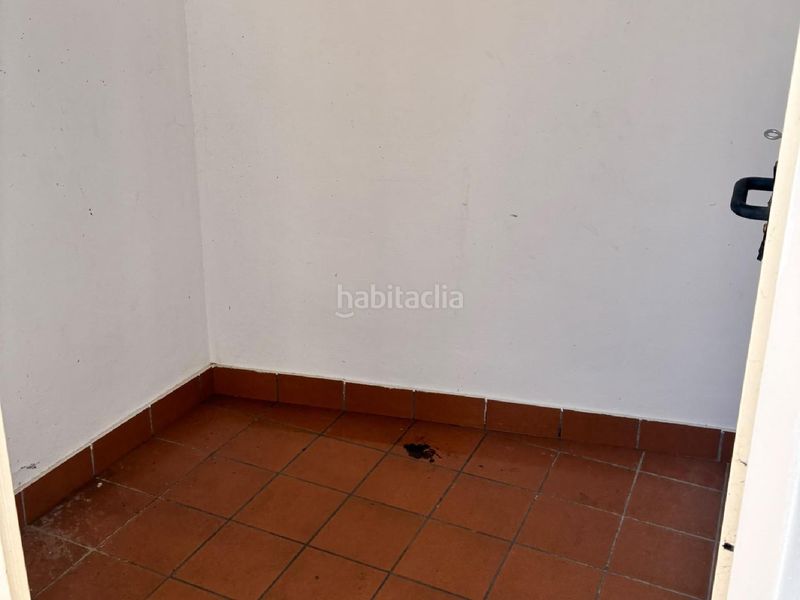 Foto b927a3e6-c087-4249-a54d-aeb5077fca34. Pis a Centro Lucena