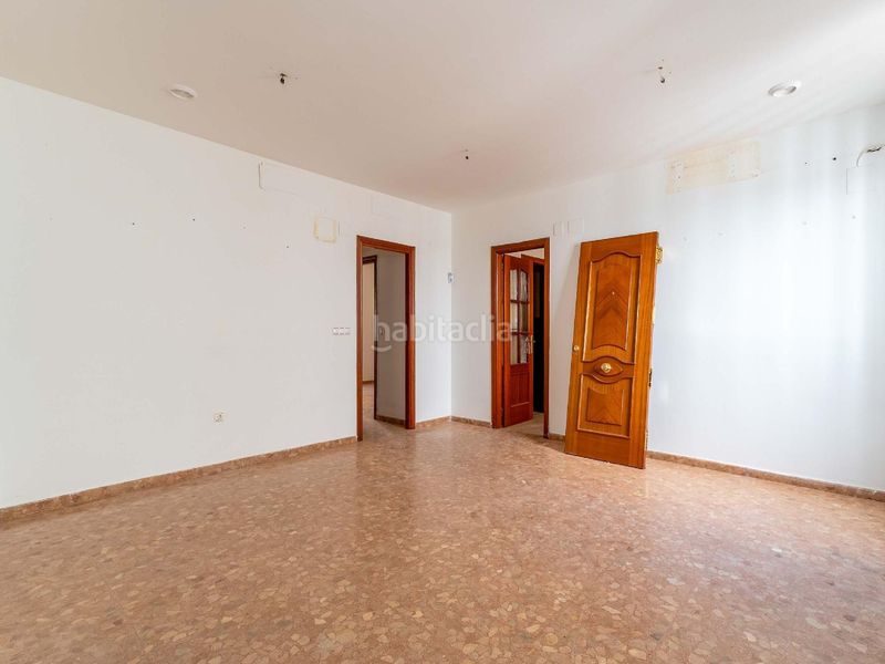 Foto 585a96ad-0993-4196-832d-27cd0b50e1b2. Pis a Centro Lucena